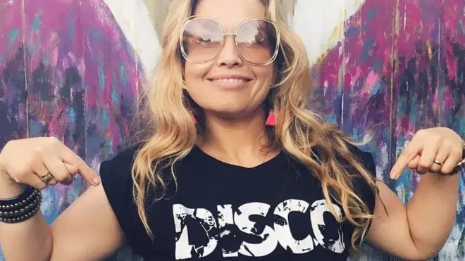 La estilista de moda Donna McCulloch dice que debes usar Instagram como si fuera "un escaparate" .