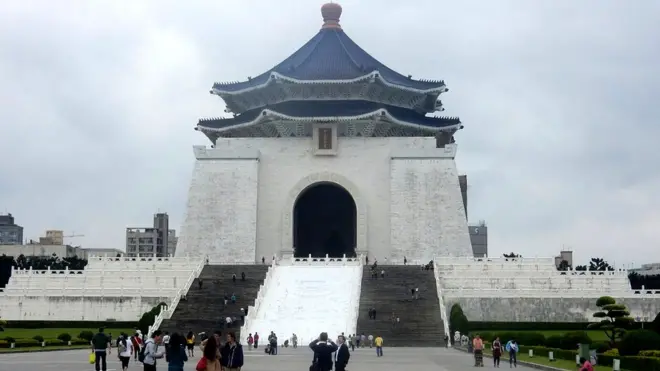 中正紀念堂在民進黨政府的法案當中是最大的目標。