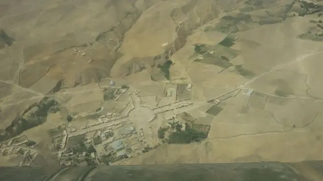 مرکز ولسوالی لولاش که به "کوهستان" هم معروف است، از چند هفته پیش تحت حملات شدید گروه طالبان قرار داشت