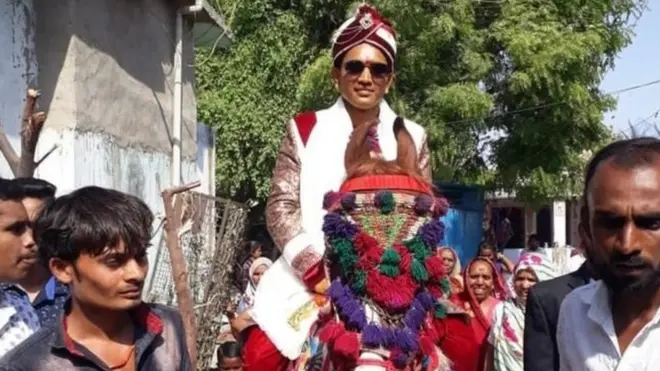 दलित घुड़चढ़ी