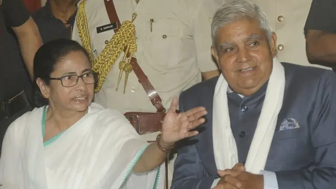 पश्चिम बंगाल की मुख्यमंत्री ममता बनर्जी और राज्यपाल जगदीप धनखड़