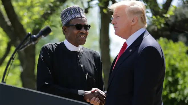 America President Donald Trump and Nigeria President Muhammadu Buhari dey shake hnd for dia joint press conference for White House on April 30, 2018