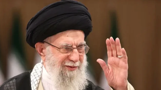 İranın ali dini lideri Ayətullah Xamenei 