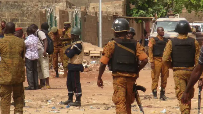 Des soldats Burkinabè lors d'une opération à Ouagadougou en mai 2018