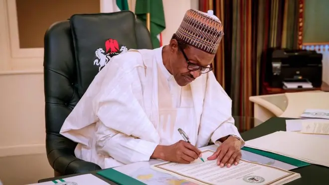 President Buhari wey be 75 years old, don stay three years for office and go contest again for 2019