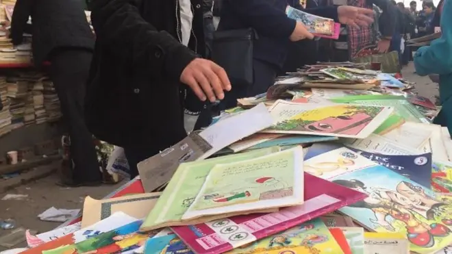 في الحلقة الجديدة من عالم الكتب تغطية خاصة لحصاد الدورة التاسعة والأربعين لمعرض القاهرة الدولي للكتاب والتي جرت تحت شعار "القوى الناعمة، كيف؟"