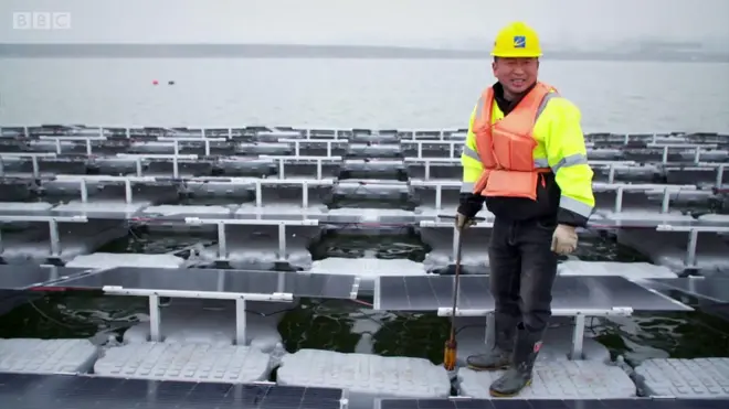 탄광에서 솔라팜으로 변한 중국의 마을