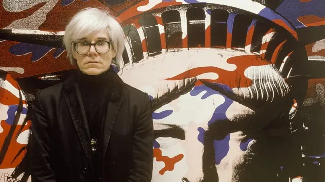 Билеты на выставки-блокбастеры, типа открытой всего две недели назад в лондонской Tate Modern ретроспективы Энди Уорхола, стоят весомые 15-20 фунтов. Сейчас все 417 экспонатов выставки выложены на сайте галереи для бесплатного ознакомления