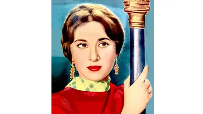 تُعد فاتن حمامة من أيقونات السينما المصرية لما قدمته من أعمال يراها جمهورها علامات في تاريخ الفن المصري