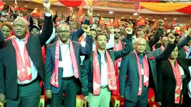 መሪሕነት ህወሓት ኣብ ኣዳራሽ ሓወልቲ ሰማእታት