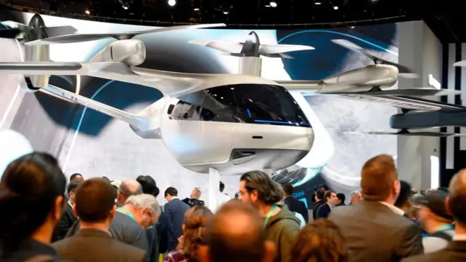 Hjundaji leteći automobil