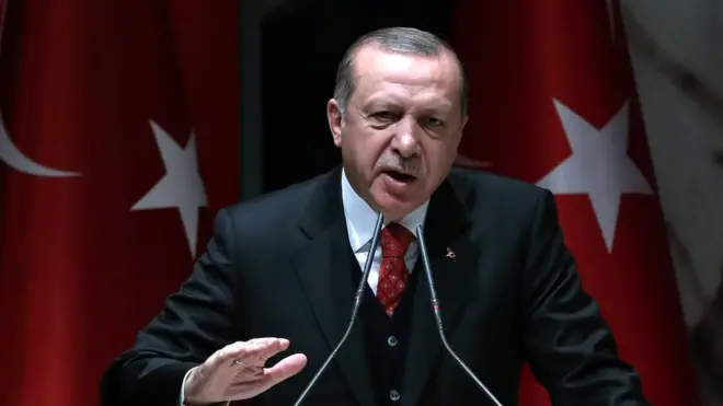د ترکیې ولسمشر رجب طیب اردوغان وايي هېواد یې د افغان کډوالو له یوې نوې څپې سره نه شي مخامخ کېدای