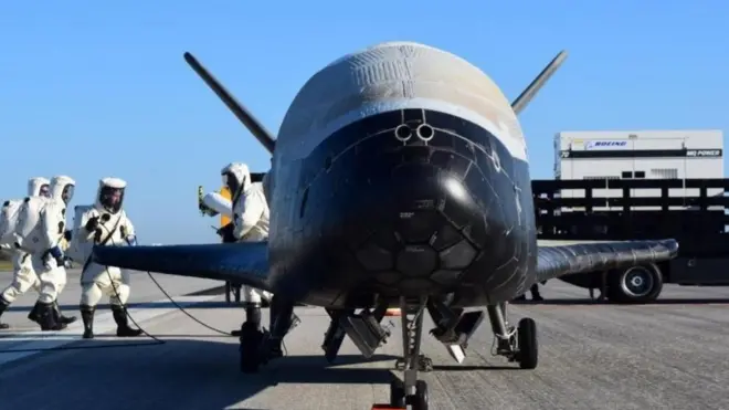 X37-B, 780 gün uzayda kalarak yeni bir rekor kırdı.