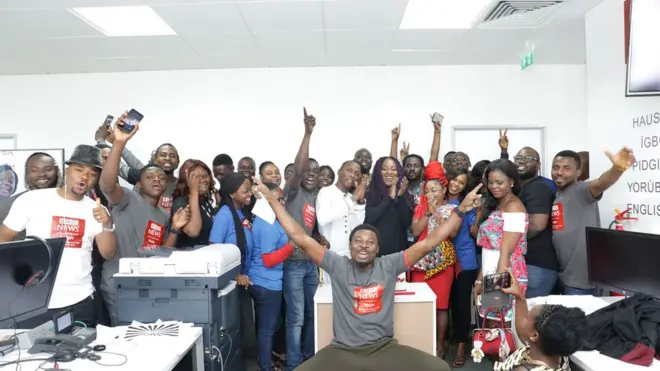 Oda language service join togeda hala congratulobia give di BBC Pidgin service