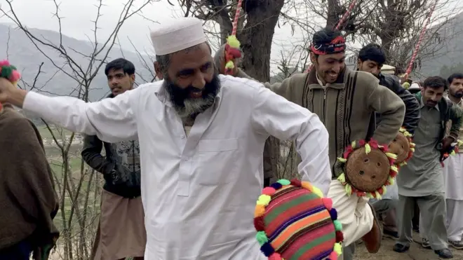 سکھ مہمانوں کا استقبال رقص اور موسیقی سے کیا گیا