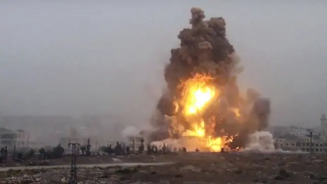 Duqeynta waxaa lala eeganayaa goobaha ay mucaaradka qabsadeen shalay