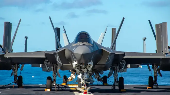 Indege y'intambara ya F-35 y'igisirikare cya Amerika