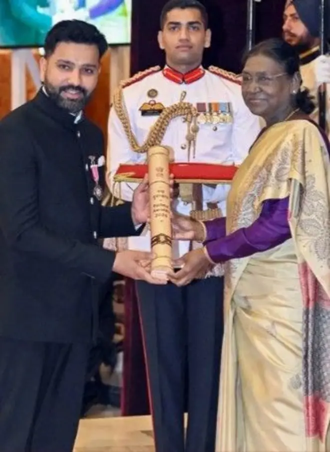 थंबनेल