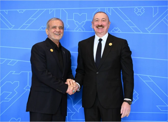 İlham Əliyev İran Prezidenti Məsud Pezeşkian ilə görüşüb