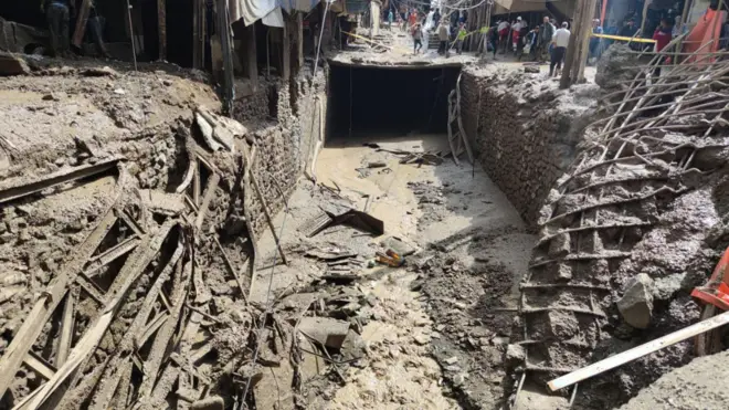 سیل امام زاده داوود