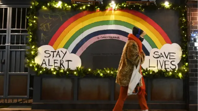 강화된 봉쇄로 1800만 명 가량의 시민들이 4단계 대응 조치를 적용 받게 됐다