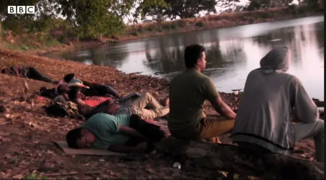 ''අපේ කණ්ඩායමේ 10ක් 12ක් පැය 24ම අග්බෝ ගැන විමසිල්ලෙන් ඉන්නේ.''