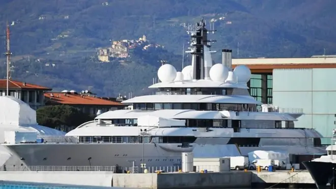 حرب أوكرانيا: البحث عن اليخوت الفائقة لحكم القلة الروسية الخاضعين للعقوبات