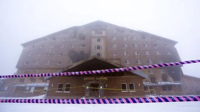 Otelin dışına 23 Ocak'ta jandarma şeridi çekildi