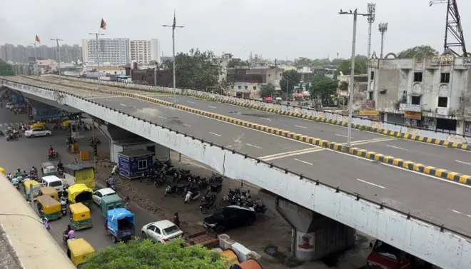 અમદાવાદ હાટકેશ્વર બ્રિજ, અમદાવાદનો પુલ તોડી પડાશે, બીબીસી ગુજરાતી, ગુજરાતના જર્જરિત પુલ, અમદાવાદ મહાનગરપાલિકા, ગુજરાત