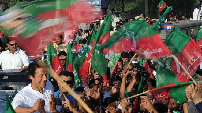 عمران خان نے دو نومبر اسلام آباد بند کرنے کی کال دے رکھی ہے