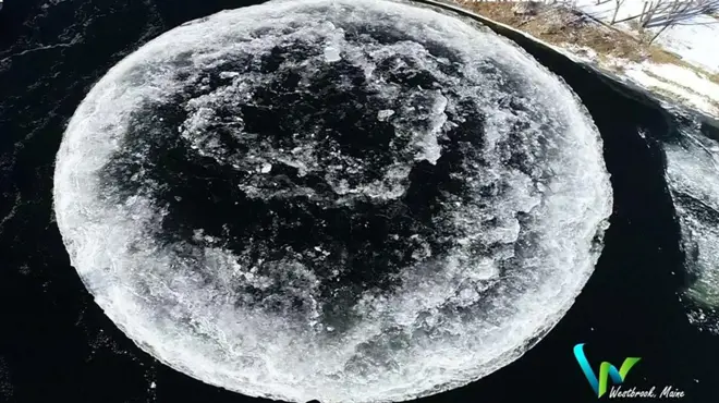 Hay quienes lo comparan con una nave extraterrestre, pero la maravillosa imagen tiene una explicación científica.