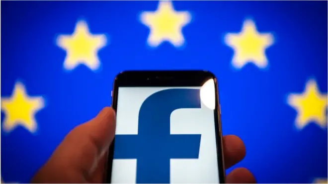 Zastava EU i logo Fejsbuka