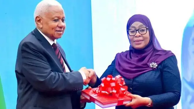 Samia Suluhu yakira raporo ya Komisiyo  