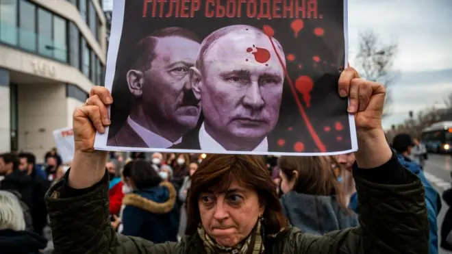 Protesta en Madrid contra la invasión de Ucrania