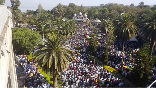 Hiriira magaalaa Baahirdaaritti gaggeefamaa jiru.