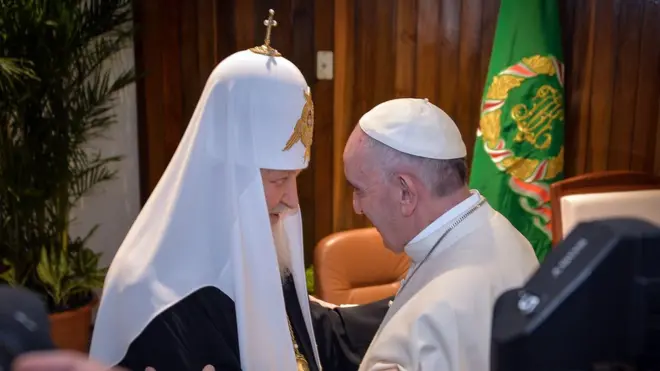 Патриарх Московский и всея Руси Кирилл и Папа Римский Франциск молятся за родственников Фиделя Кастро