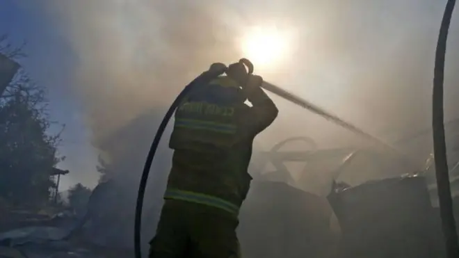 ඊශ්‍රායලයේ ලැව් ගිනි ඇරඹු බවට සැකපිට 12ක් අත්අඩංගුවේ