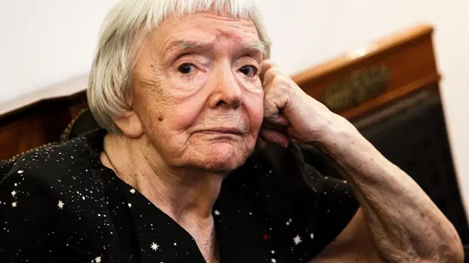 Людмила Алексеева в Берлине во время встречи с президентом Германии в мае 2016 г.