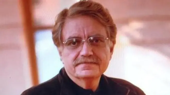 تقریباً چھ ماہ پہلے ادریس خٹک کو اسلام آباد سے اکوڑہ خٹک کے راستے پر صوابی انٹرچینج کے پاس چند سادہ لباس میں ملبوس افراد نے اُن کی گاڑی سے اتار لیا تھا