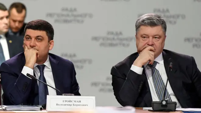 У разі ухвалення закону кількість посадовців, які не зможуть обіймати посади у державній владі, суттєво розшириться.