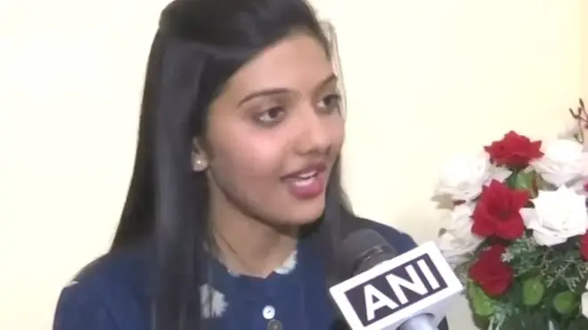 सृष्टि जयंत देशमुख, यूपीएससी, सिविल सेवा परीक्षा