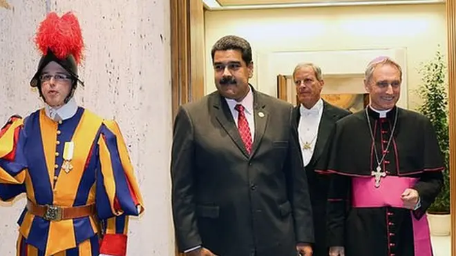 El presidente venezolano Nicolás Maduro se reunió con el papa Francisco en el Vaticano.