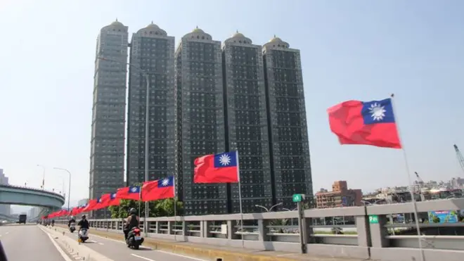 国民党执政的新北市号称是挂出国旗最多的城市，其他城市对挂国旗似乎不如新北市热烈。