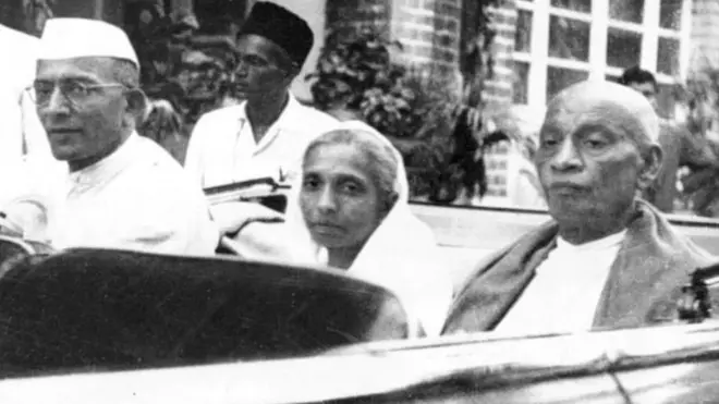 पटेल अपनी बेटी के साथ