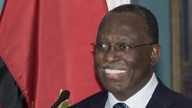 Manuel Vicente waxa dadka qaar u haysteen inuu noqon doono madaxweynaha dalka Angola