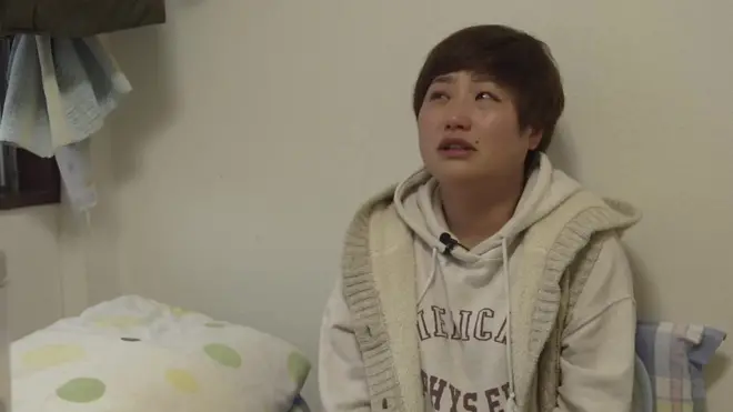 ผู้หญิงกำลังร้องไห้