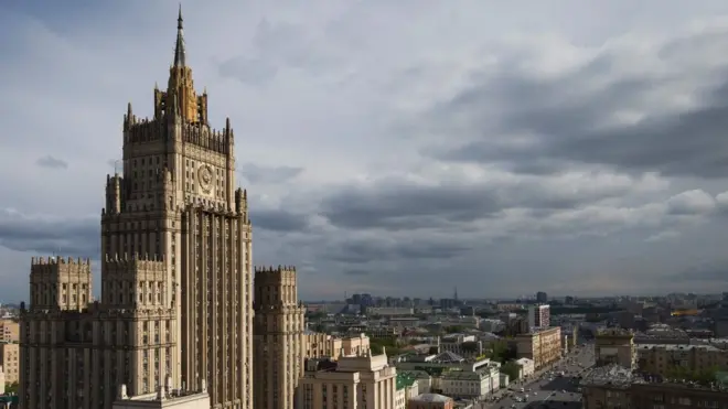 В МИД России заявили, что пока не располагают обстоятельствами смерти посла