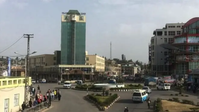 ዋና ከተማ ዞባ ደቡብ ወሎ ኣብ ዝኾነት ከተማ ደሴ