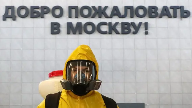 Ленинградский вокзал в Москве