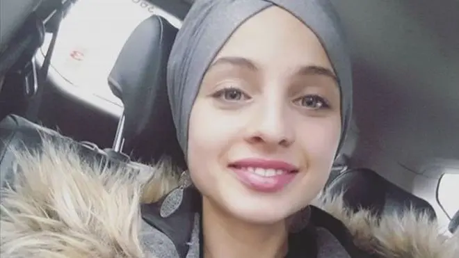 المغنية الفرنسية السورية